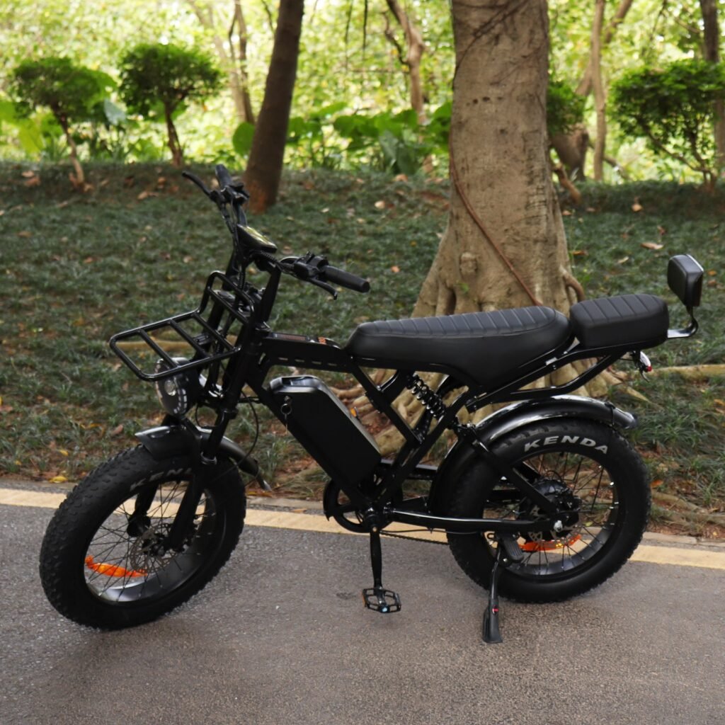 X80 PRO 2025 Edition  fatbike inclusief gratis achterzitje en voetsteuntjes en tas en voorrekje met Slim alarmsysteem en geïntegreerde GPS-tracking