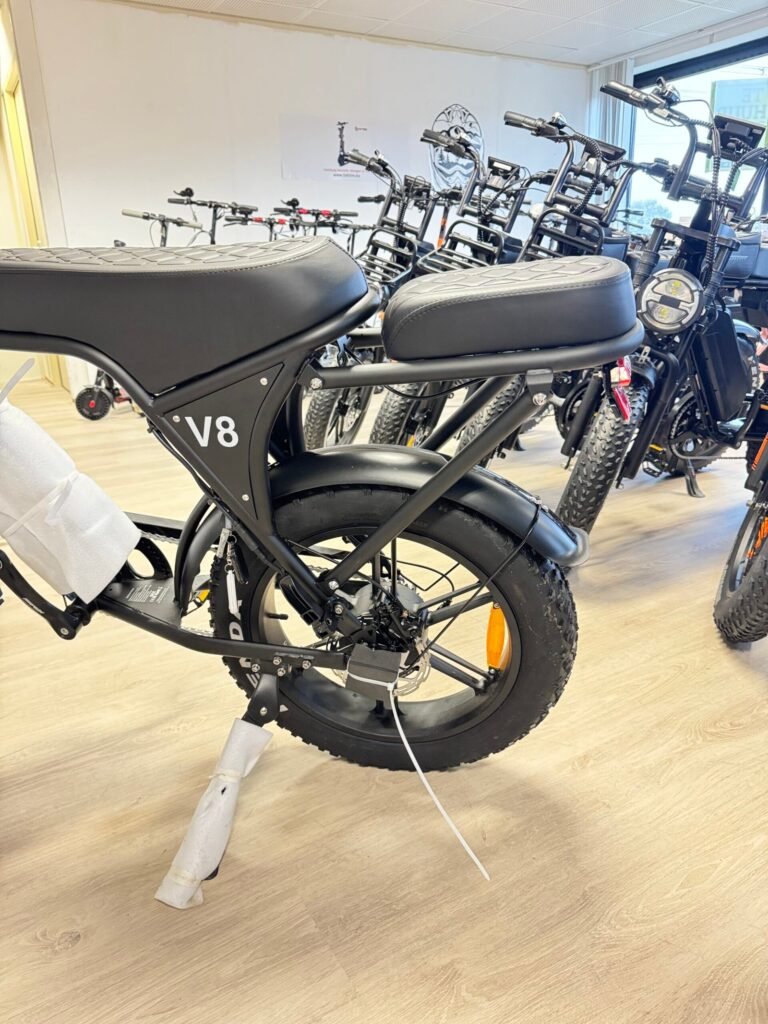 Ouxi V8 Special Edition 2026 nieuwste model met voorrekje en Spiegel