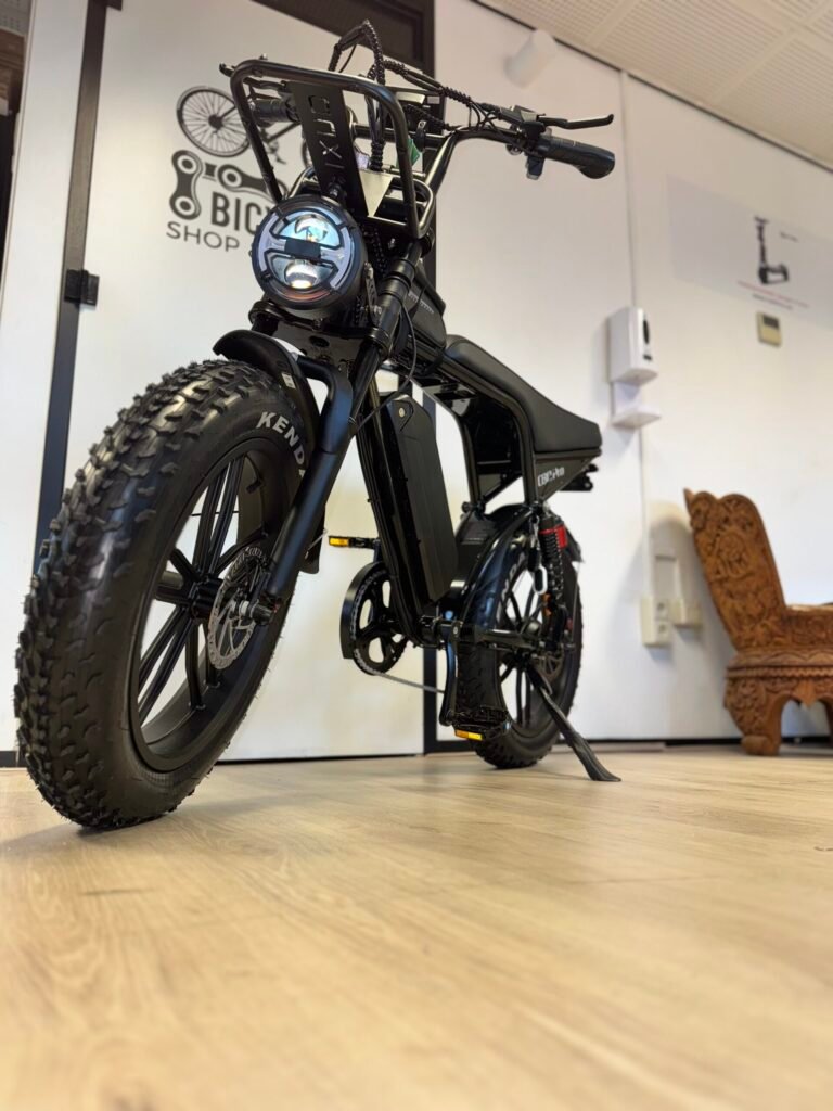 OUXI C80 PRO 2025 Edition E-bike, fatbike inclusief gratis alarm , Voorrekje, voetsteuntjes, tas en pomp