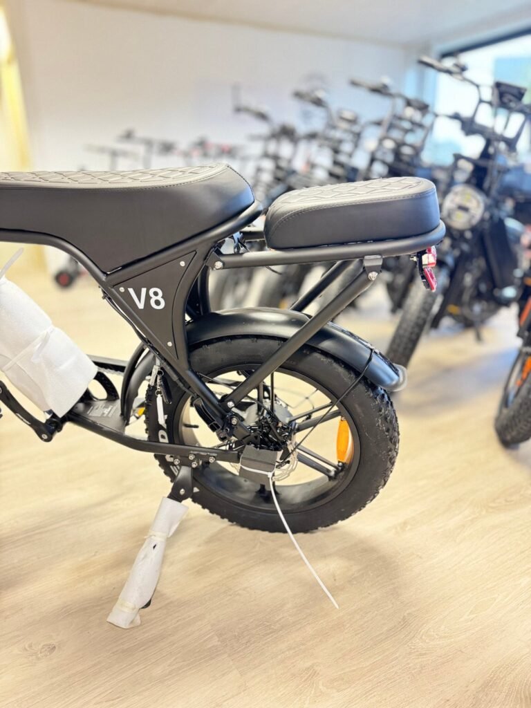 Ouxi V8 Special Edition 2026 nieuwste model met voorrekje en Spiegel