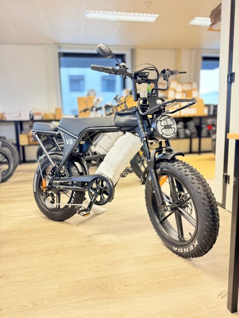 Ouxi V8 Special Edition 2026 nieuwste model met voorrekje en Spiegel